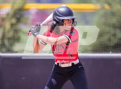 Thumbnail 1 in Center Point-Urbana vs Linn-Mar (Linn-Mar/Alburnett Invitational) photogallery.