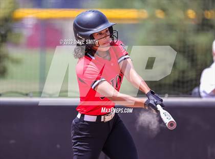 Thumbnail 2 in Center Point-Urbana vs Linn-Mar (Linn-Mar/Alburnett Invitational) photogallery.
