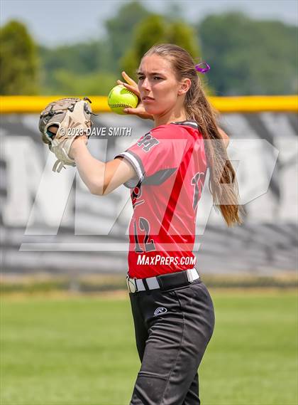 Thumbnail 3 in Center Point-Urbana vs Linn-Mar (Linn-Mar/Alburnett Invitational) photogallery.