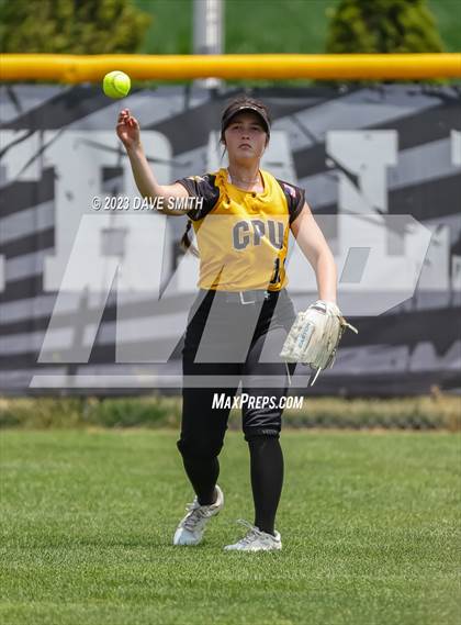 Thumbnail 3 in Center Point-Urbana vs Linn-Mar (Linn-Mar/Alburnett Invitational) photogallery.