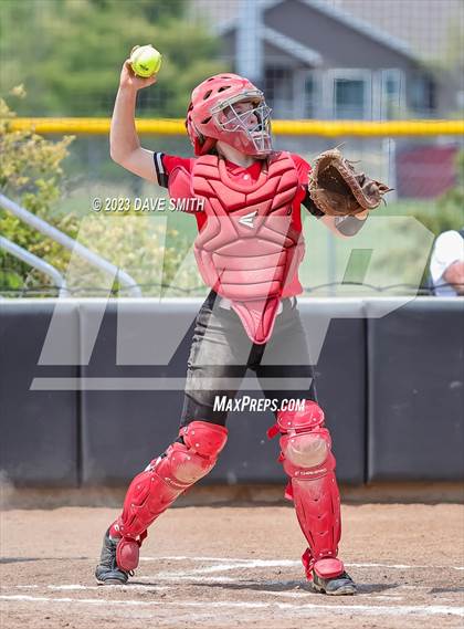 Thumbnail 2 in Center Point-Urbana vs Linn-Mar (Linn-Mar/Alburnett Invitational) photogallery.