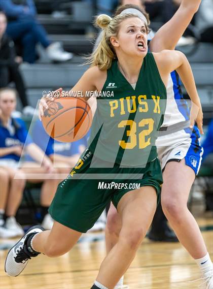 Thumbnail 2 in Lincoln East vs. Pius X (HAC Tournament) photogallery.