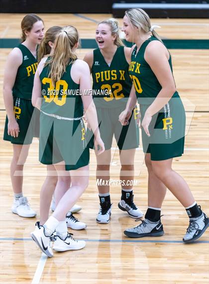 Thumbnail 1 in Lincoln East vs. Pius X (HAC Tournament) photogallery.