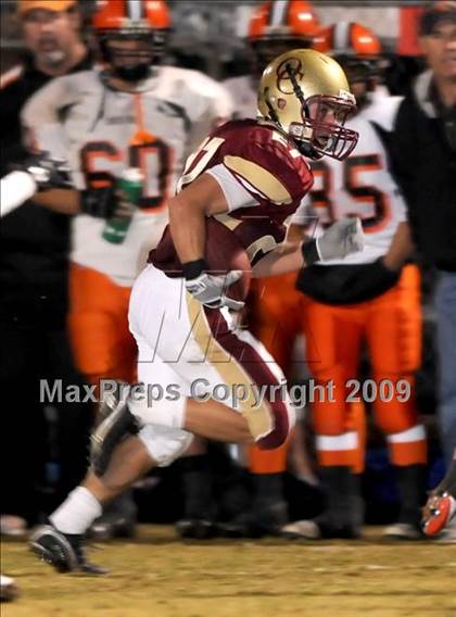 Thumbnail 1 in Santa Ynez @ Oaks Christian (CIF SS Northwest Division Playoffs) photogallery.