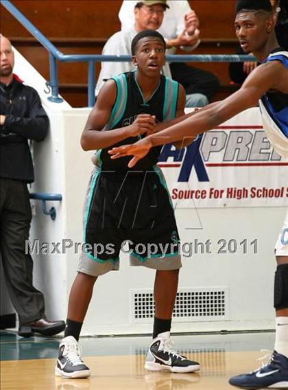 Thumbnail 2 in Sheldon vs. Compton (The Tournament) photogallery.