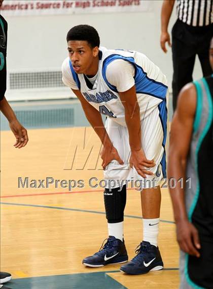 Thumbnail 1 in Sheldon vs. Compton (The Tournament) photogallery.