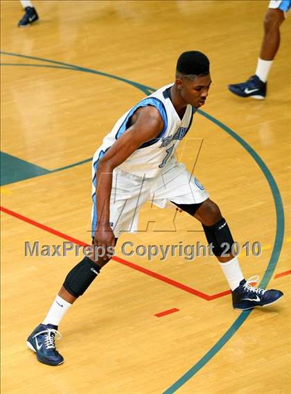 Thumbnail 3 in Sheldon vs. Compton (The Tournament) photogallery.