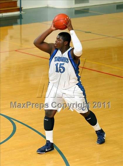 Thumbnail 2 in Sheldon vs. Compton (The Tournament) photogallery.