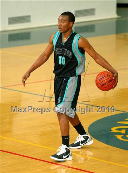 Thumbnail 1 in Sheldon vs. Compton (The Tournament) photogallery.