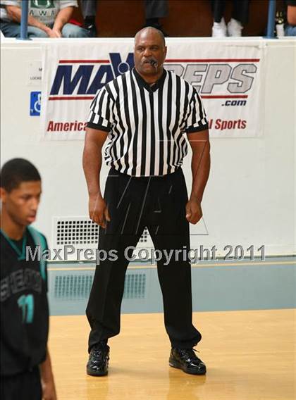 Thumbnail 3 in Sheldon vs. Compton (The Tournament) photogallery.
