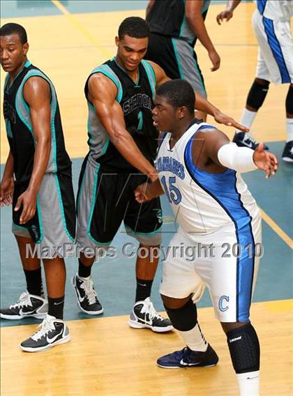 Thumbnail 1 in Sheldon vs. Compton (The Tournament) photogallery.