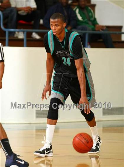 Thumbnail 1 in Sheldon vs. Compton (The Tournament) photogallery.