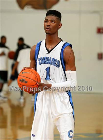 Thumbnail 2 in Sheldon vs. Compton (The Tournament) photogallery.