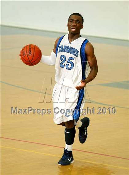 Thumbnail 1 in Sheldon vs. Compton (The Tournament) photogallery.