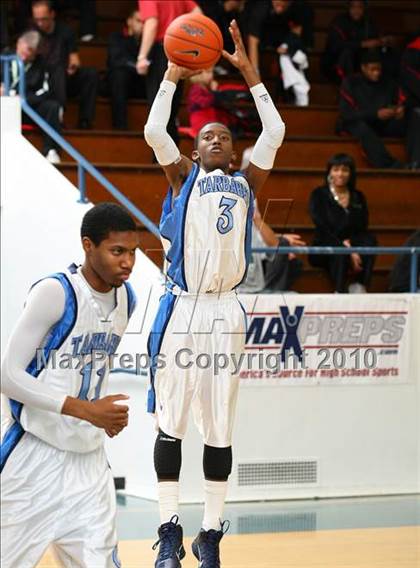 Thumbnail 3 in Sheldon vs. Compton (The Tournament) photogallery.