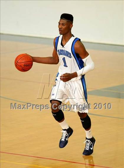 Thumbnail 3 in Sheldon vs. Compton (The Tournament) photogallery.