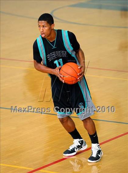 Thumbnail 1 in Sheldon vs. Compton (The Tournament) photogallery.