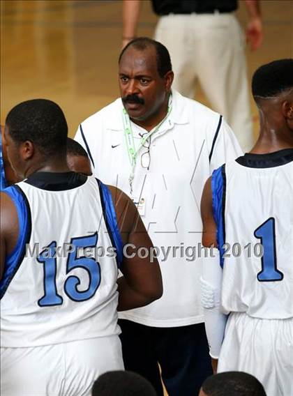 Thumbnail 1 in Sheldon vs. Compton (The Tournament) photogallery.