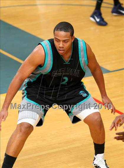 Thumbnail 3 in Sheldon vs. Compton (The Tournament) photogallery.