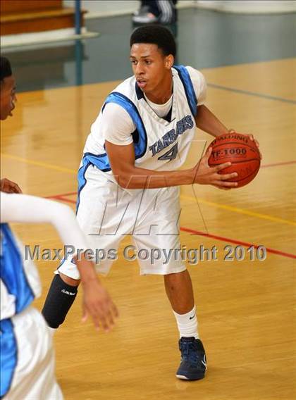 Thumbnail 1 in Sheldon vs. Compton (The Tournament) photogallery.