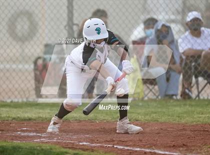 Thumbnail 3 in Santa Teresa vs. Alamogordo photogallery.