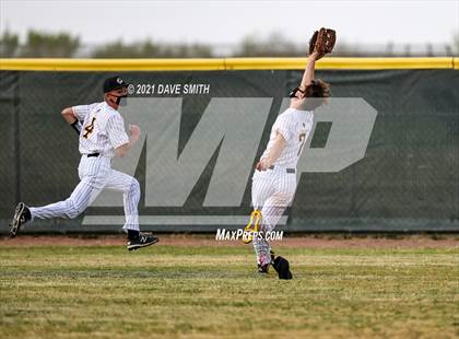 Thumbnail 2 in Santa Teresa vs. Alamogordo photogallery.