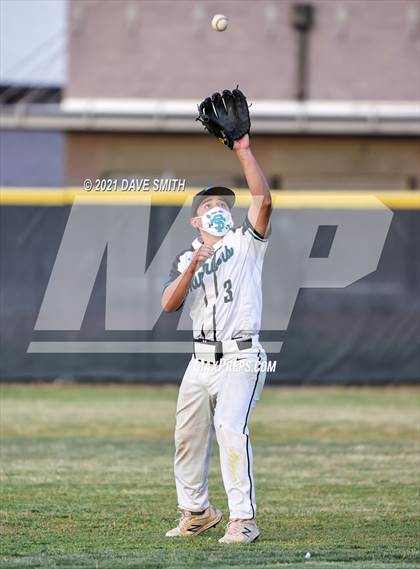 Thumbnail 2 in Santa Teresa vs. Alamogordo photogallery.