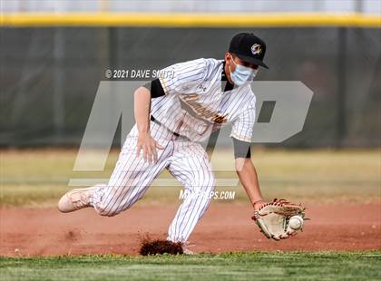 Thumbnail 3 in Santa Teresa vs. Alamogordo photogallery.