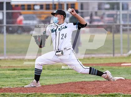 Thumbnail 2 in Santa Teresa vs. Alamogordo photogallery.
