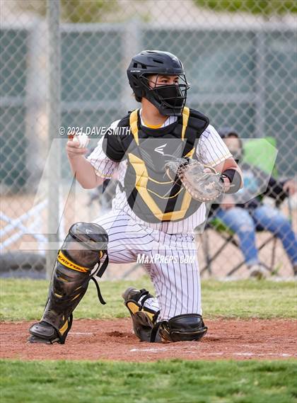 Thumbnail 3 in Santa Teresa vs. Alamogordo photogallery.