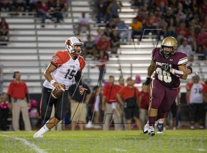 Thumbnail 3 in Harlingen vs Los Fresnos photogallery.