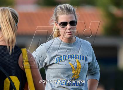 Thumbnail 3 in Del Norte @ San Pasqual photogallery.