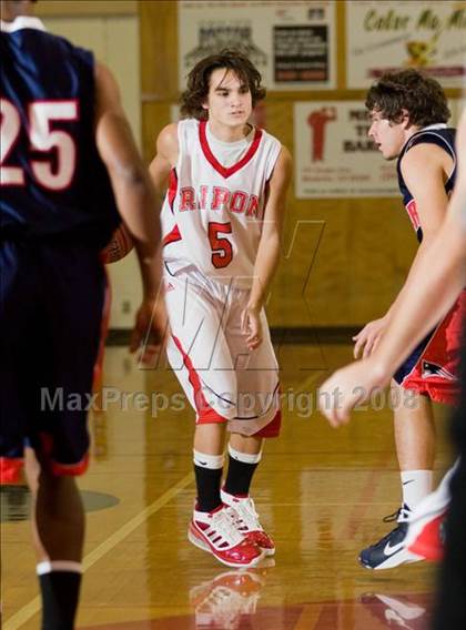 Thumbnail 1 in Ripon vs. Beyer (Modesto Christian Classic)  photogallery.