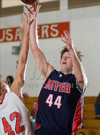 Thumbnail 2 in Ripon vs. Beyer (Modesto Christian Classic)  photogallery.