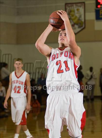 Thumbnail 1 in Ripon vs. Beyer (Modesto Christian Classic)  photogallery.
