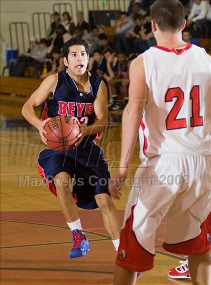 Thumbnail 2 in Ripon vs. Beyer (Modesto Christian Classic)  photogallery.