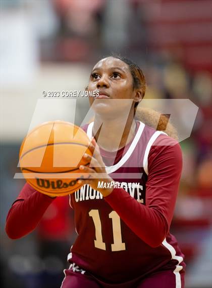 Thumbnail 3 in Union Grove vs Warner Robins  photogallery.