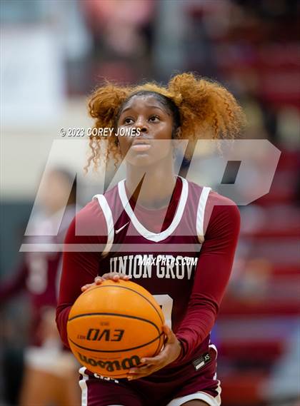 Thumbnail 1 in Union Grove vs Warner Robins  photogallery.