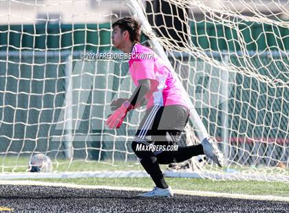 Thumbnail 1 in Lake Dallas @ Dallas HSAA Blue photogallery.