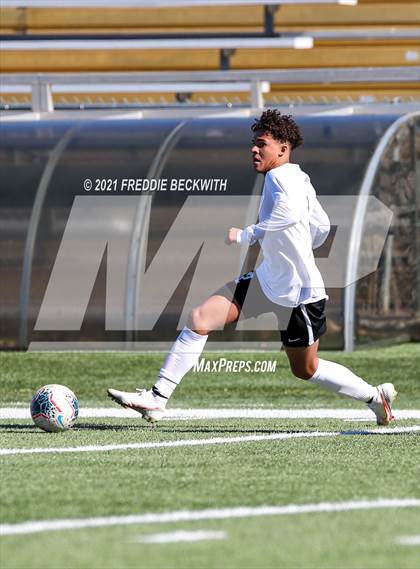 Thumbnail 1 in Lake Dallas @ Dallas HSAA Blue photogallery.