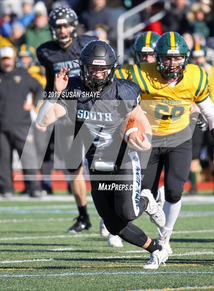 Thumbnail 3 in Plymouth South vs. Tantasqua Regional (MIAA Division 4 Semifinal) photogallery.