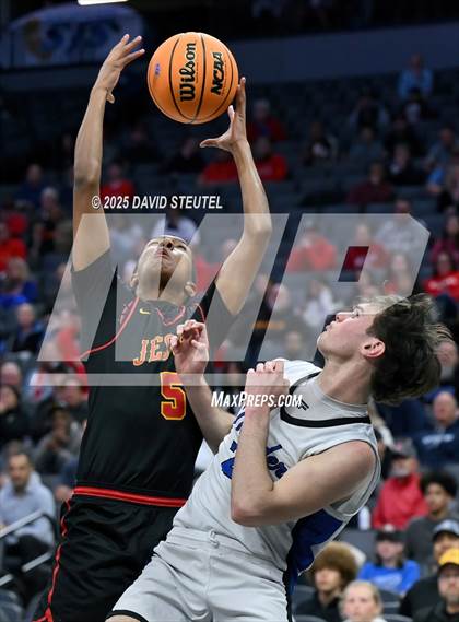 Thumbnail 2 in Jesuit vs. Rocklin (CIF SJS D2 Final) photogallery.
