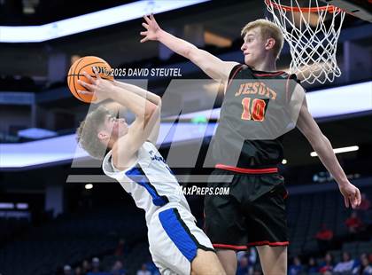 Thumbnail 2 in Jesuit vs. Rocklin (CIF SJS D2 Final) photogallery.