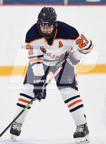 Thumbnail 3 in Wethersfield vs. Lyman Hall (CIAC D2 Semifinal) photogallery.