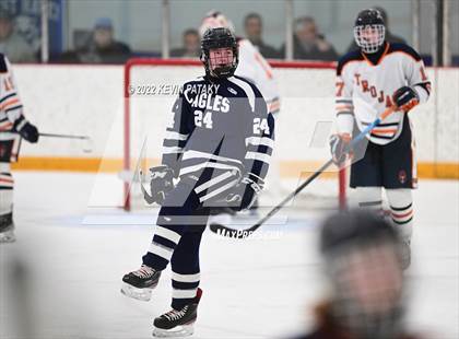 Thumbnail 3 in Wethersfield vs. Lyman Hall (CIAC D2 Semifinal) photogallery.