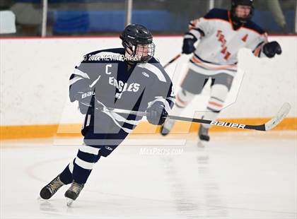 Thumbnail 3 in Wethersfield vs. Lyman Hall (CIAC D2 Semifinal) photogallery.
