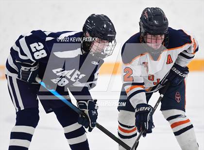 Thumbnail 2 in Wethersfield vs. Lyman Hall (CIAC D2 Semifinal) photogallery.