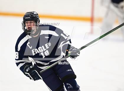 Thumbnail 3 in Wethersfield vs. Lyman Hall (CIAC D2 Semifinal) photogallery.