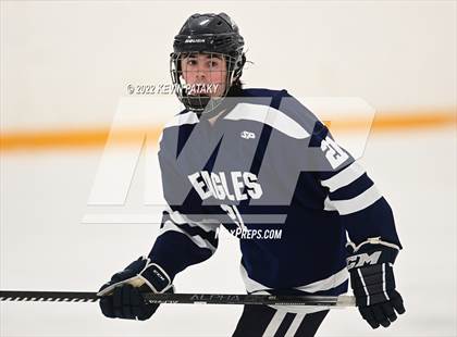 Thumbnail 3 in Wethersfield vs. Lyman Hall (CIAC D2 Semifinal) photogallery.
