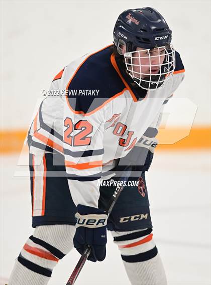 Thumbnail 2 in Wethersfield vs. Lyman Hall (CIAC D2 Semifinal) photogallery.